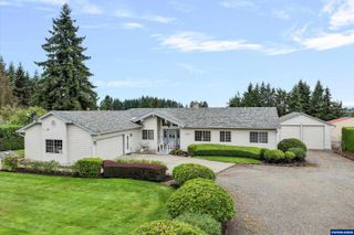 6553 Rippliing Brook SE Dr, Salem, OR 97317
