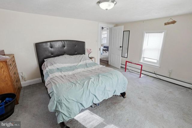 1212 E PHILADELPHIA AVE, Gilbertsville, PA 19525