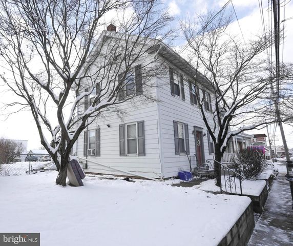 1212 E PHILADELPHIA AVE, Gilbertsville, PA 19525