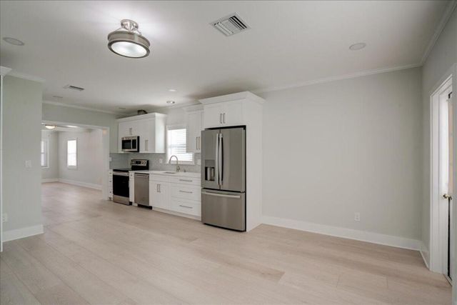 320 NW 6th Avenue, Delray Beach, FL 33444