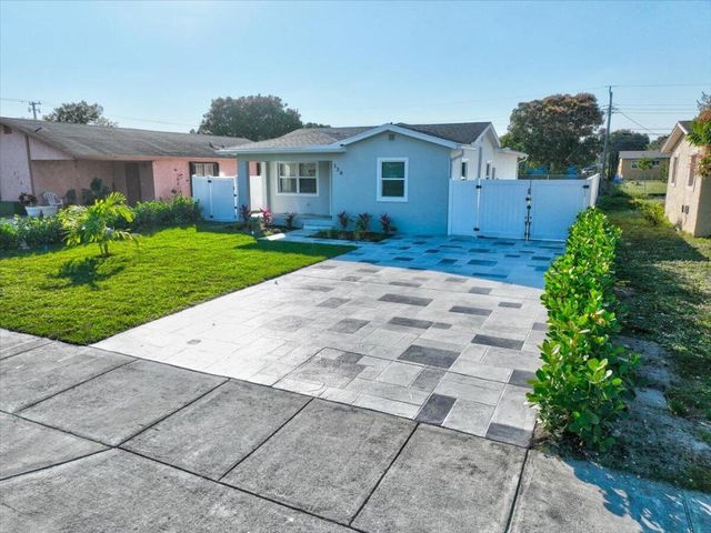 320 NW 6th Avenue, Delray Beach, FL 33444