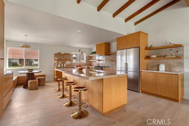 23755 Clarendon, Woodland Hills (los Angeles), CA 91367