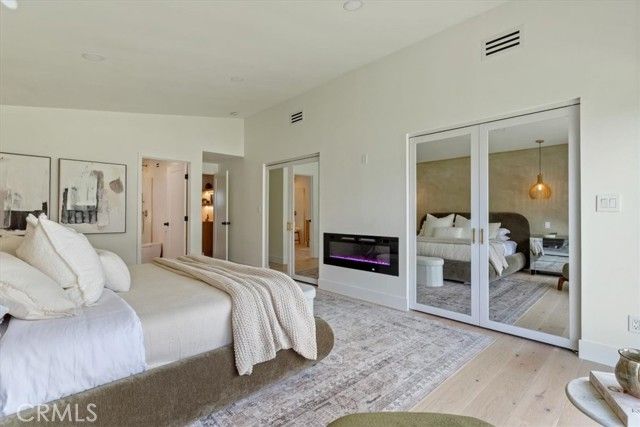 23755 Clarendon, Woodland Hills (los Angeles), CA 91367