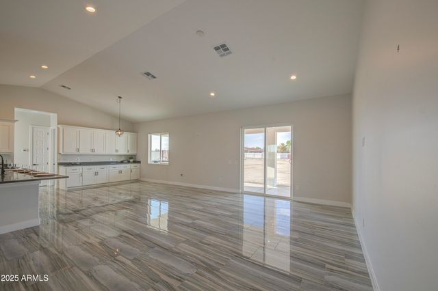 22538 W PECAN Road, Buckeye, AZ 85326