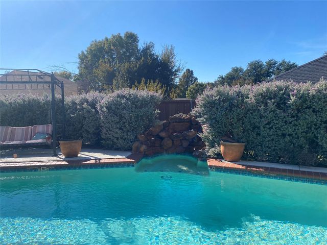 1230 Donegal Lane, Garland, TX 75044