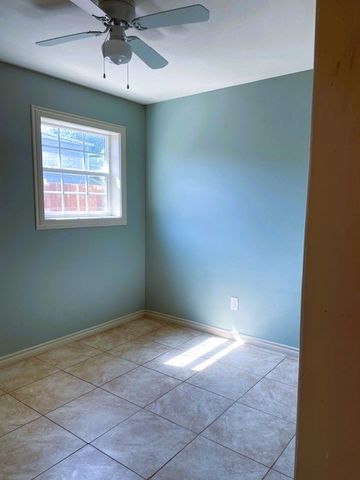 3915 Mather Court, Dallas, TX 75211
