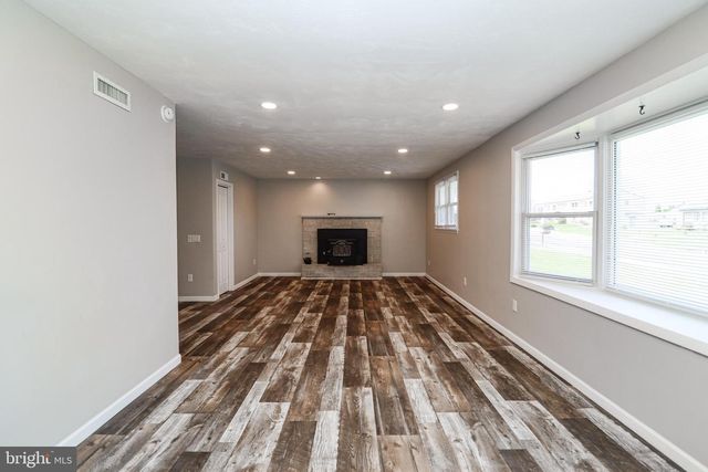 426 EDGEWOOD DR, Lebanon, PA 17042