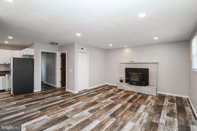 426 EDGEWOOD DR, Lebanon, PA 17042