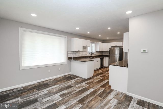 426 EDGEWOOD DR, Lebanon, PA 17042