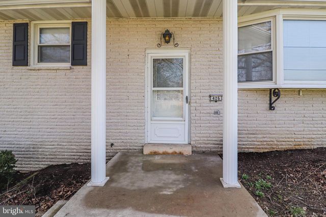 426 EDGEWOOD DR, Lebanon, PA 17042