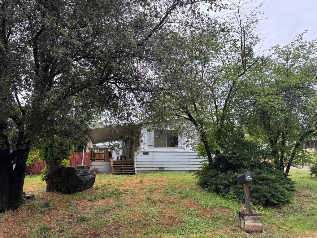 1808 Live Oak, Douglas Flat, CA 95251