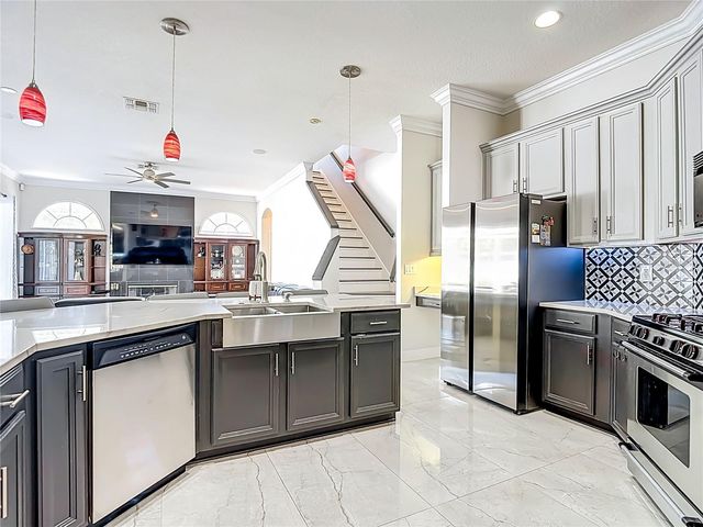 12628 STANWYCK CIRCLE, Tampa, FL 33626