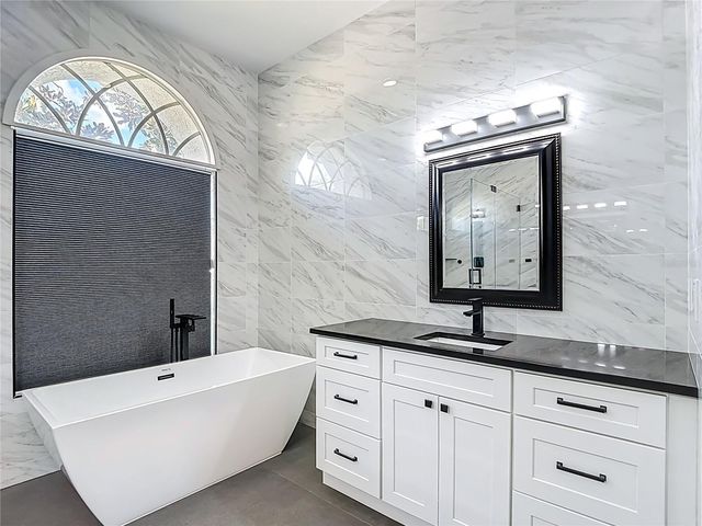 12628 STANWYCK CIRCLE, Tampa, FL 33626