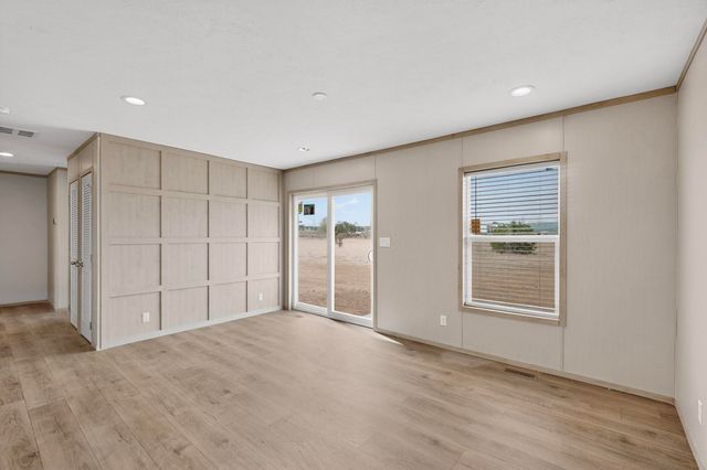 17 Corte Agave, Edgewood, NM 87015