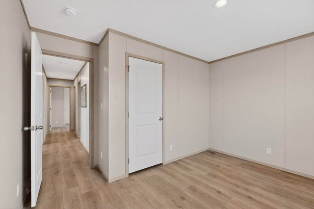 17 Corte Agave, Edgewood, NM 87015