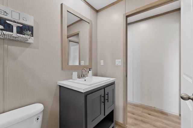 17 Corte Agave, Edgewood, NM 87015