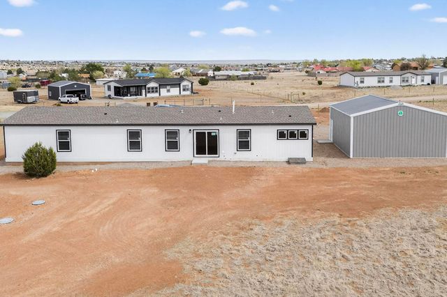 17 Corte Agave, Edgewood, NM 87015