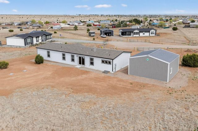 17 Corte Agave, Edgewood, NM 87015