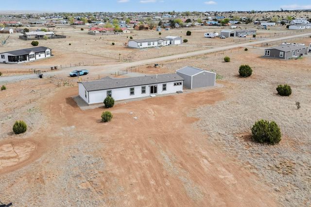 17 Corte Agave, Edgewood, NM 87015