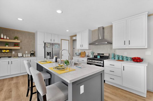 17 Corte Agave, Edgewood, NM 87015