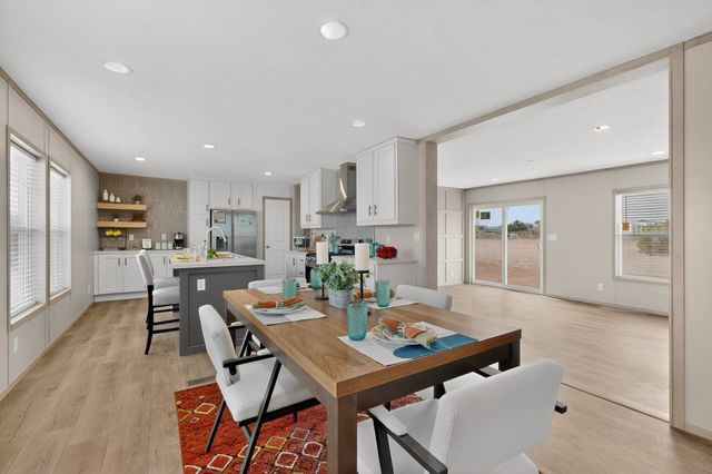 17 Corte Agave, Edgewood, NM 87015