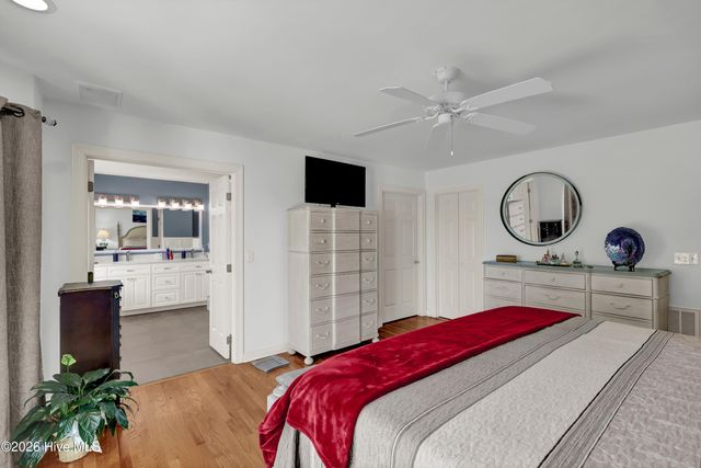 611 Moores Landing Road, Hampstead, NC 28443