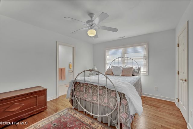 611 Moores Landing Road, Hampstead, NC 28443