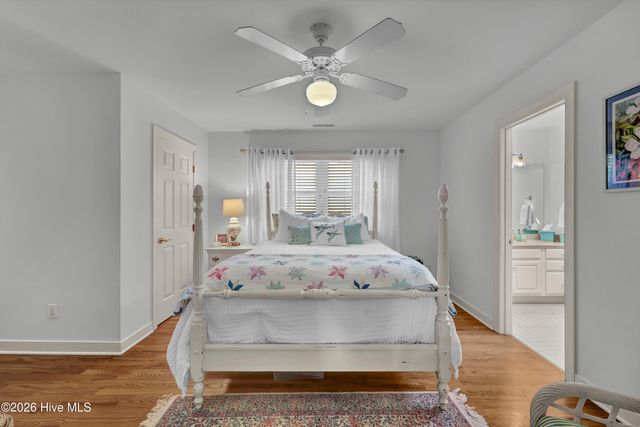 611 Moores Landing Road, Hampstead, NC 28443