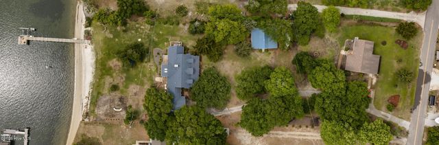 611 Moores Landing Road, Hampstead, NC 28443