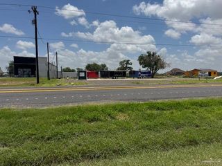 2904 S Alamo Road, Edinburg, TX 78542