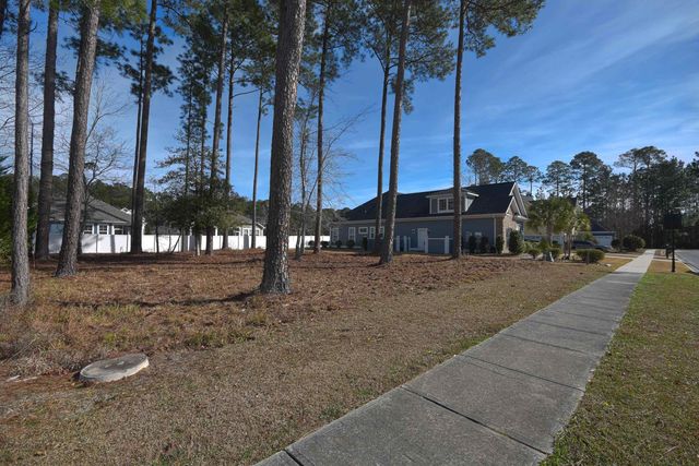 2816 McLeod Ln., Myrtle Beach, SC 29588