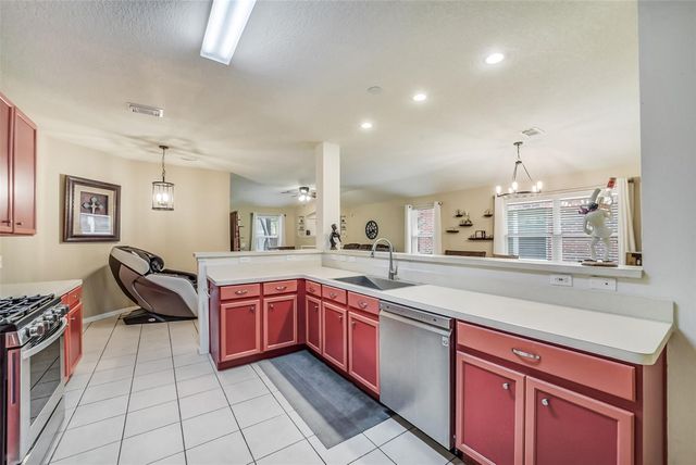 17118 Shadow Ledge Drive, Houston, TX 77095