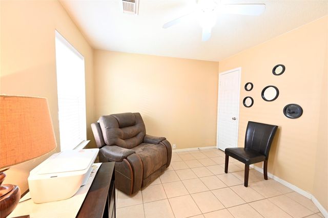 17118 Shadow Ledge Drive, Houston, TX 77095