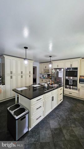 1511 JOMAR DR, Fort Washington, MD 20744