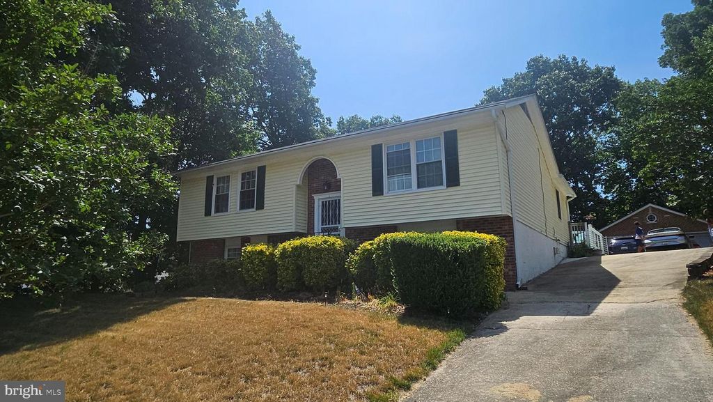 1511 JOMAR DR, Fort Washington, MD 20744