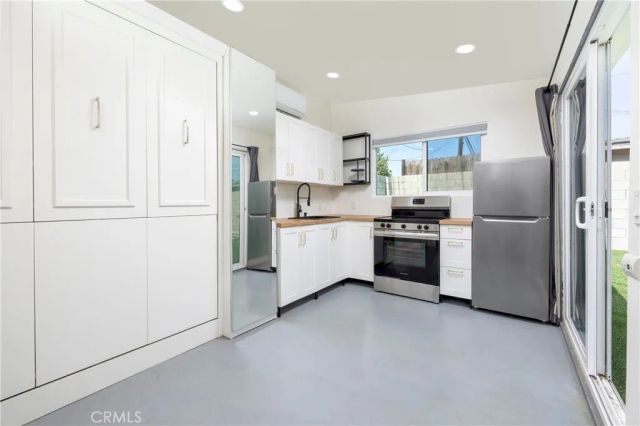 5447 Lime Avenue, Long Beach, CA 90805