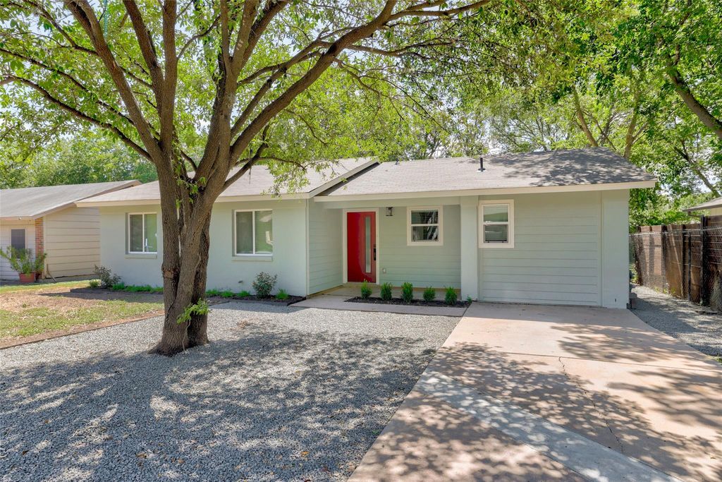 5813 Breezewood DR, Austin, TX 78745