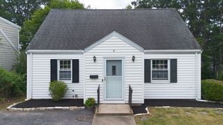 4 Birch Hill Road, Worcester, MA 01606