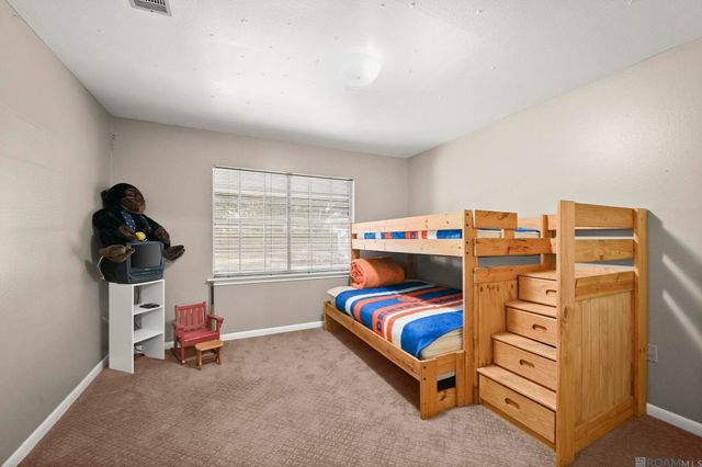 886 Hedgewood Dr, Baton Rouge, LA 70815