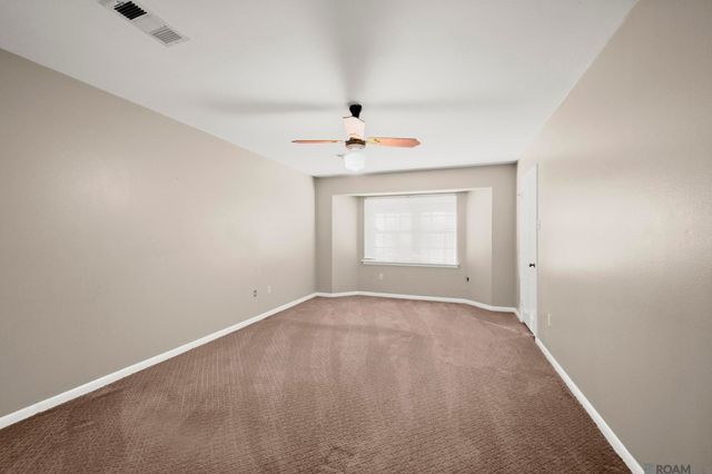 886 Hedgewood Dr, Baton Rouge, LA 70815