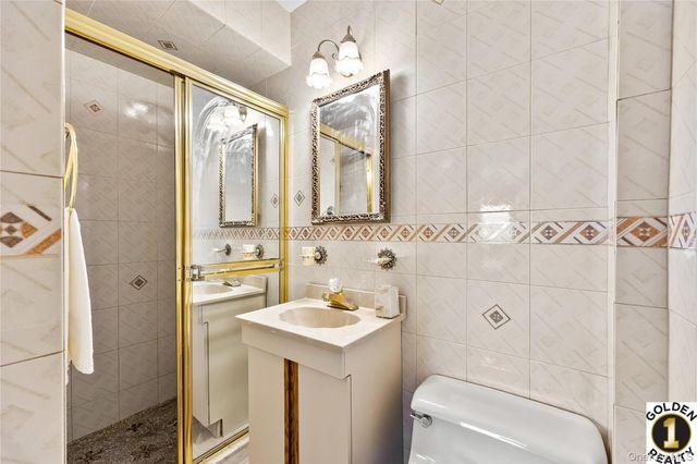 1665 156th Street, Whitestone, NY 11357