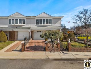 1665 156th Street, Whitestone, NY 11357