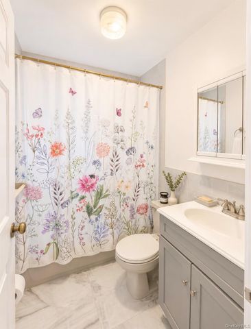 217-24 121st Avenue, Cambria Heights, NY 11411