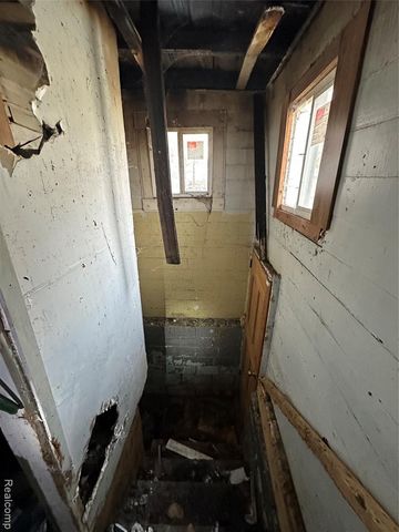 717 Bristol Street, Adrian, MI 49221