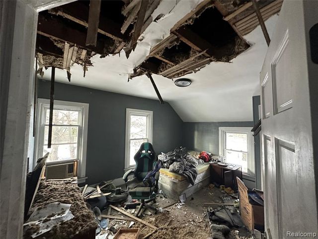 717 Bristol Street, Adrian, MI 49221