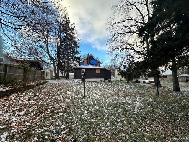 717 Bristol Street, Adrian, MI 49221