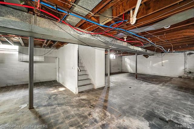 18104 Runyon Street, Detroit, MI 48234
