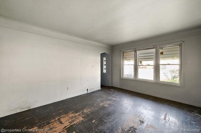18104 Runyon Street, Detroit, MI 48234