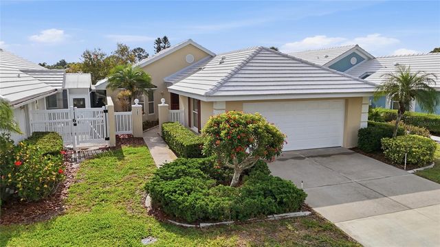 795 HARRINGTON LAKE DRIVE, Venice, FL 34293