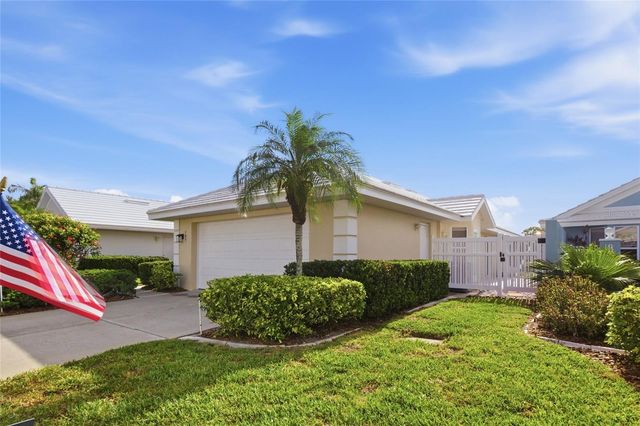 795 HARRINGTON LAKE DRIVE, Venice, FL 34293
